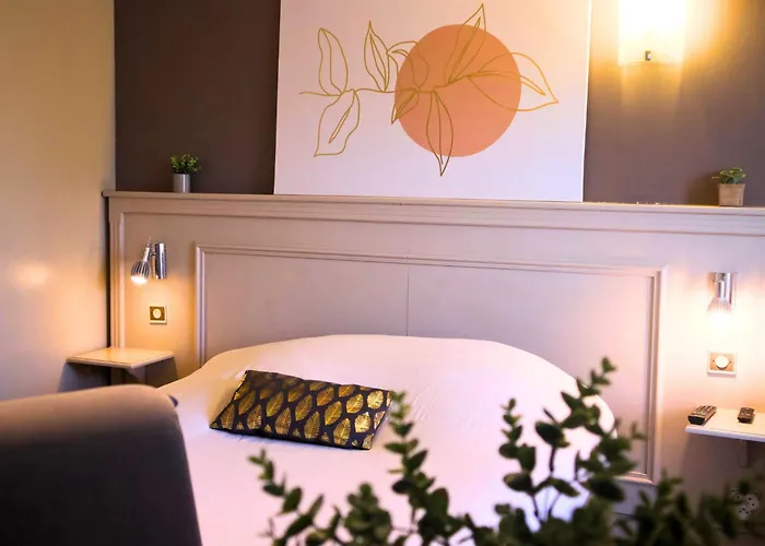 公寓 & Confortables Au Centre De - Gare A Proximite 布尔堡